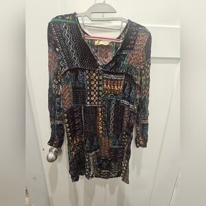 How Very Loved Patchwork Boho Rayon Crinkle Tunic Top Women’s Small – Multicolor
